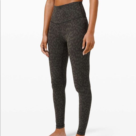 lululemon athletica Pants - Lululemon Align 25” Camo Evergreen 💚